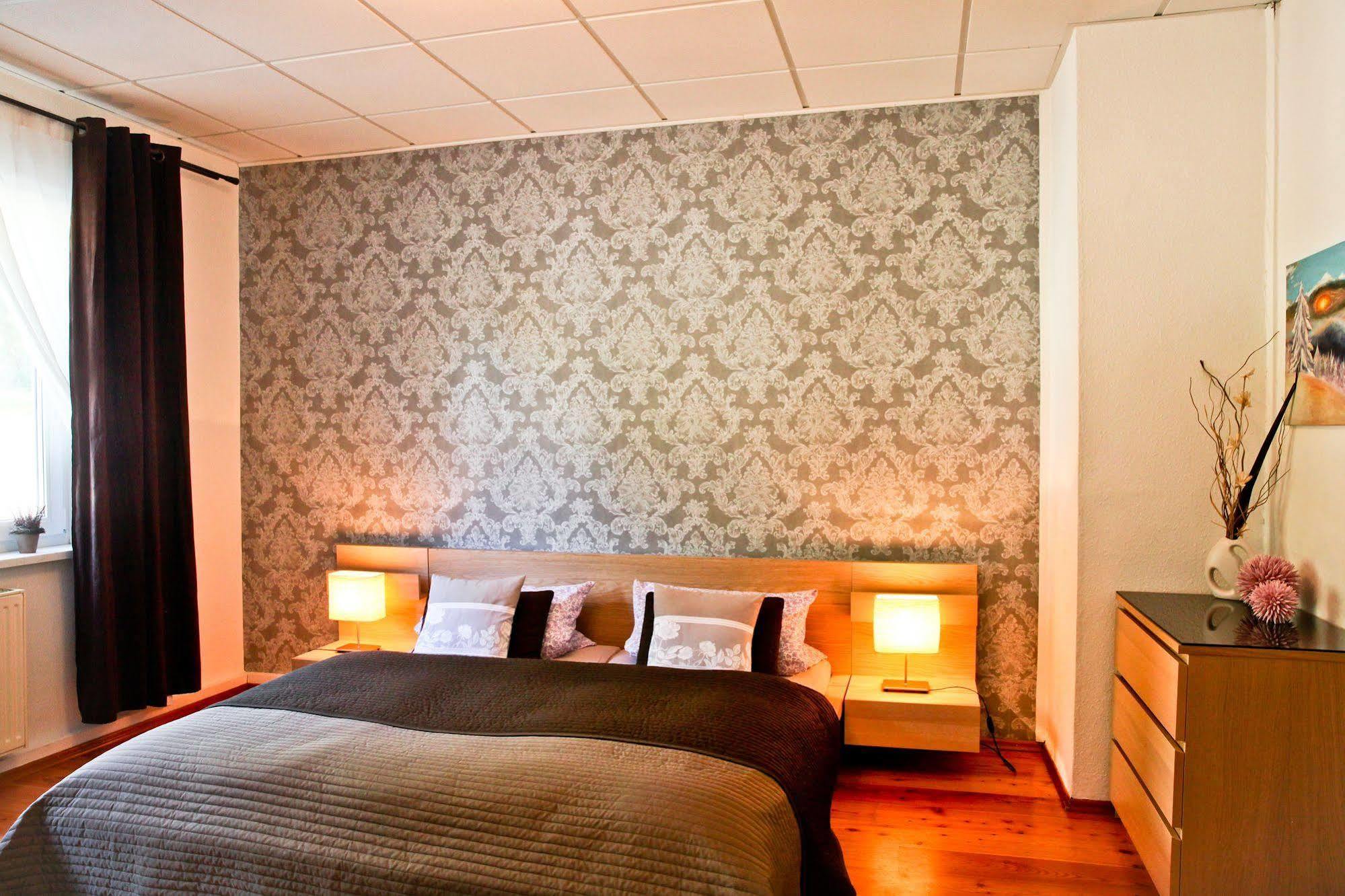 Pension & Ferienwohnung Oberhof 810 M エクステリア 写真