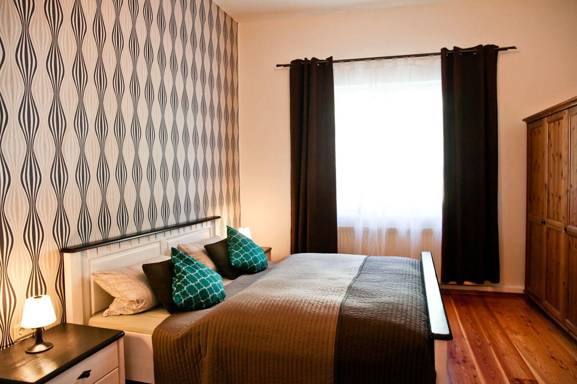 Pension & Ferienwohnung Oberhof 810 M エクステリア 写真